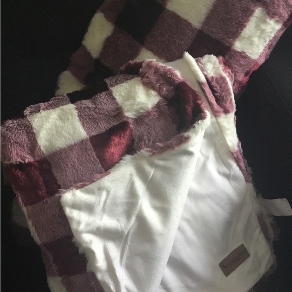 Koolaburra Bedding New Koolaburra By Ugg Plaid Throw And Pillow